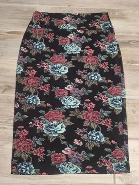 Xhilaration Women's Floral Skirt Black Colorful Medium Elastic Waist